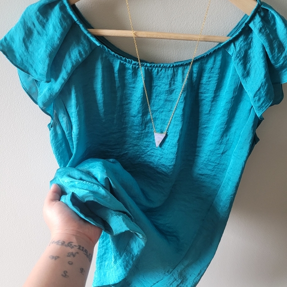 Turquoise Short-sleeved Blouse - Picture 2 of 7